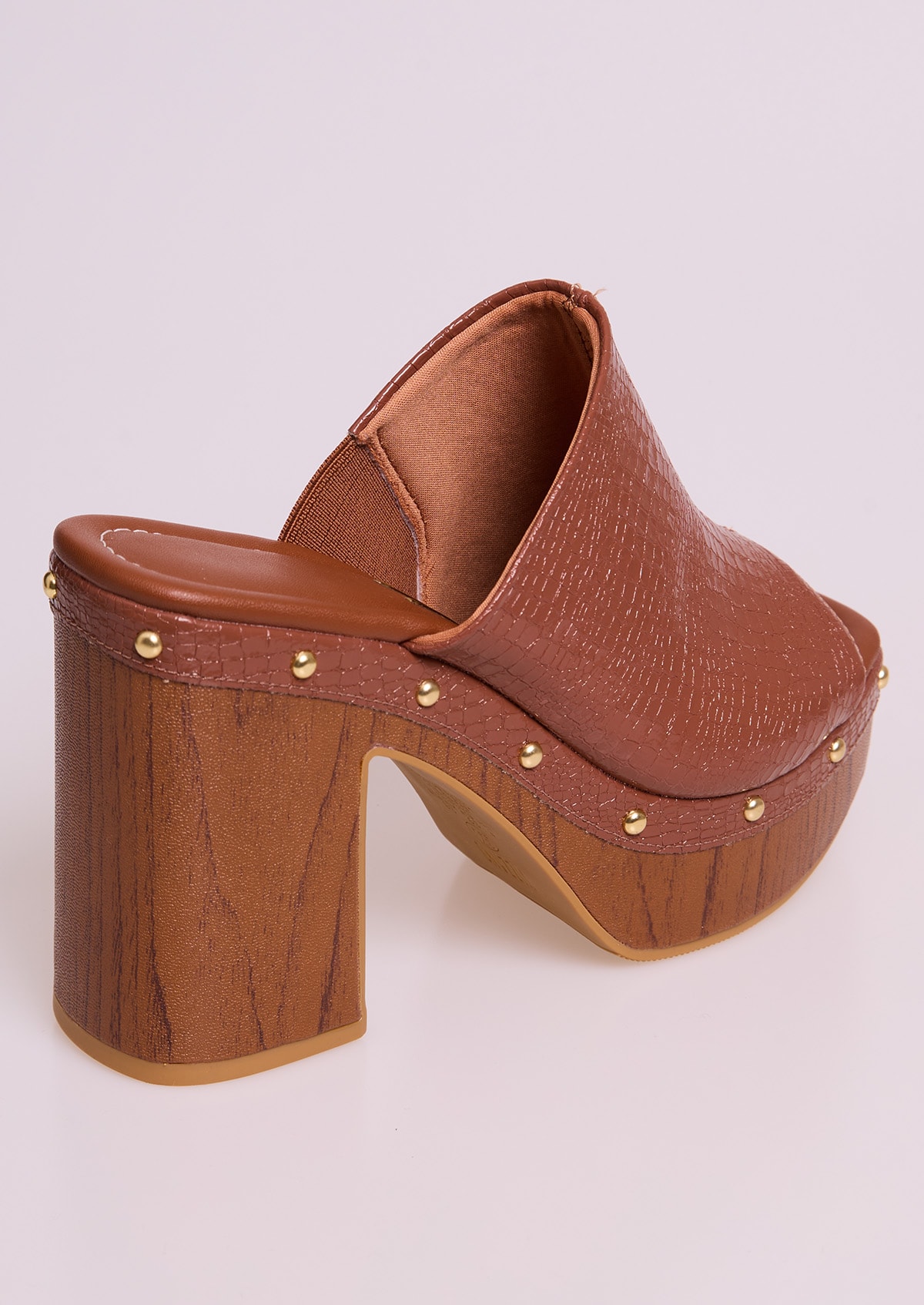 image_9d4d057f-7987-4934-ba14-3a0dd282e5e3