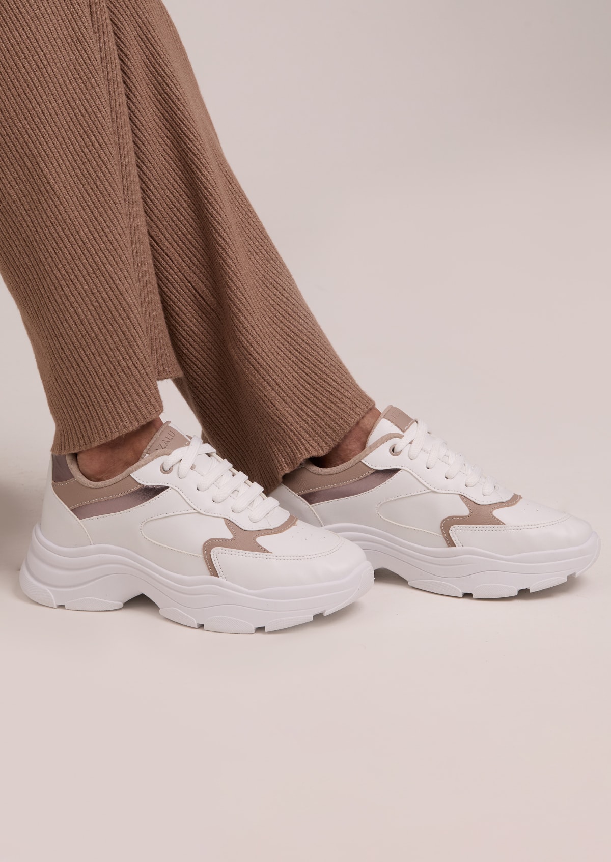 image_d0eb3e96-e4f1-4fe5-8a52-84331ff061be