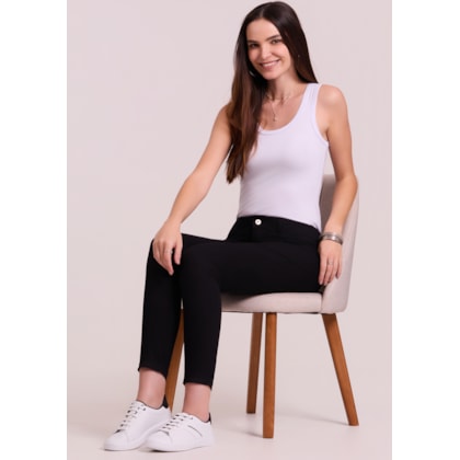 image_13bf2aa4-bbe6-438e-b56d-0f26d3fde984