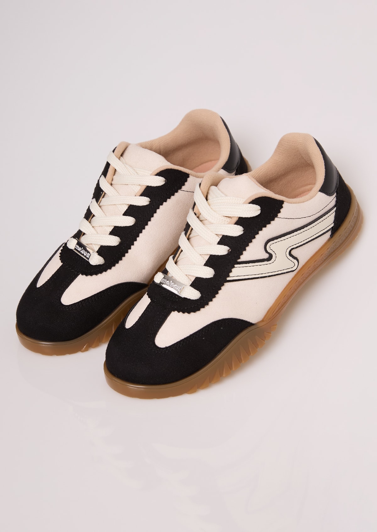 image_a728cf19-683e-452e-97d1-5f28293b9837