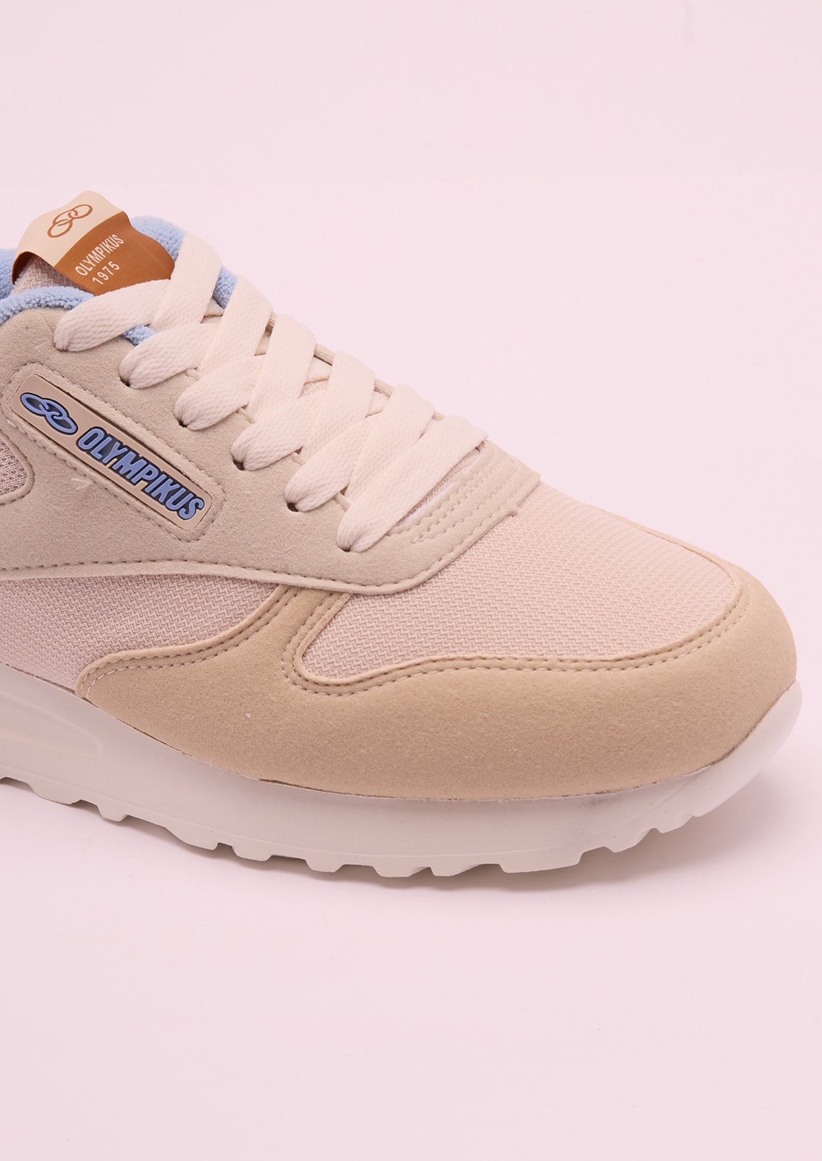 image_a38df156-fcbc-4f41-9f19-ff77d5d59f73