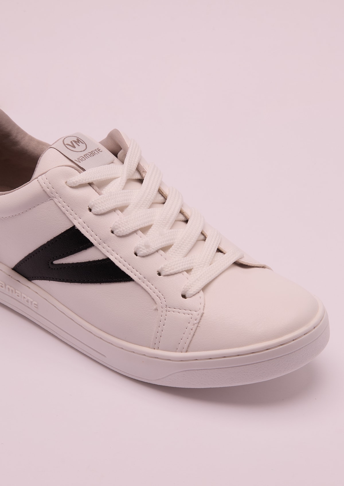 image_b2fe1577-8835-4c21-a3fd-84b7ab18bec9