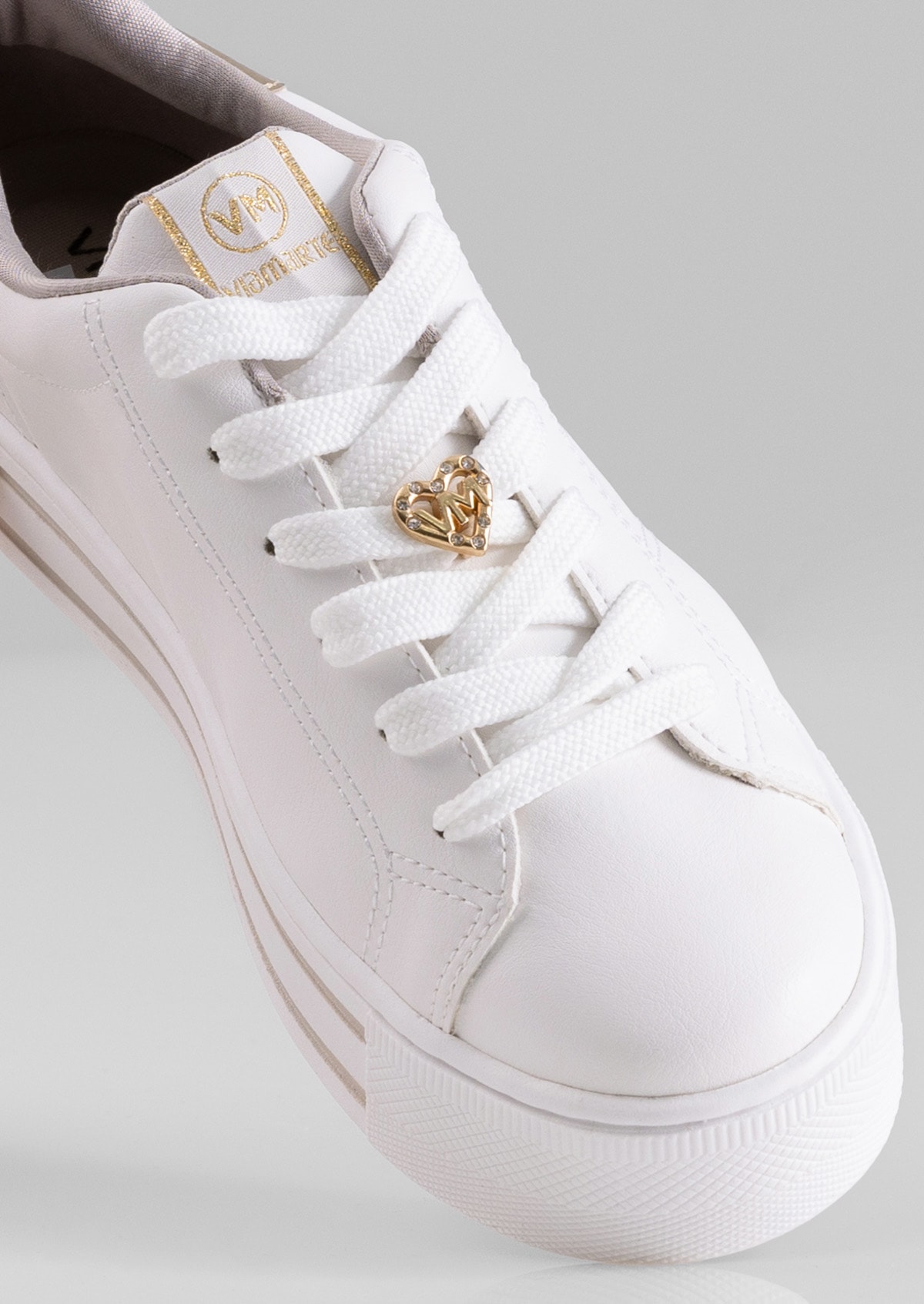 image_b40cf198-0fa9-47e9-a6a4-2253167b30c5