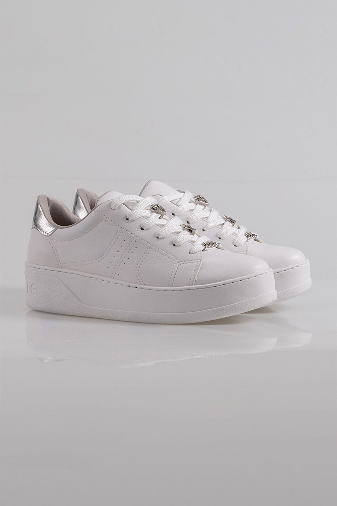 image_49c41998-12c7-460f-8c65-bcac9f059588