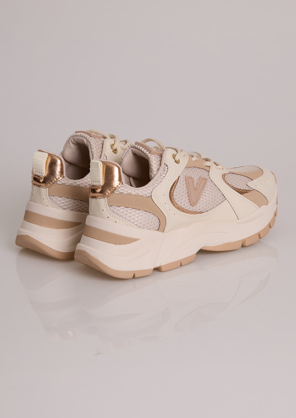 image_f3c6758a-9dfa-4e1d-9c12-ba69435761d6