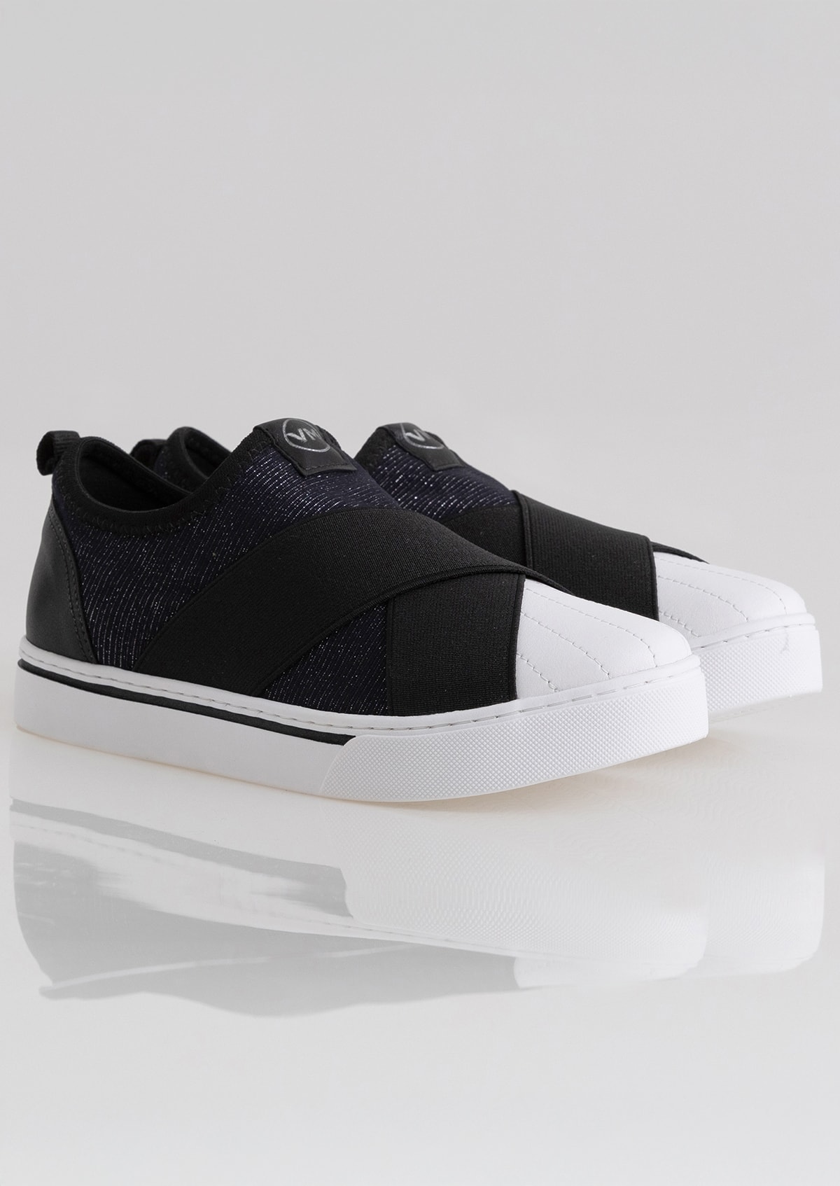 image_acbd060d-72fe-41c7-bc29-9d36ea933f9d