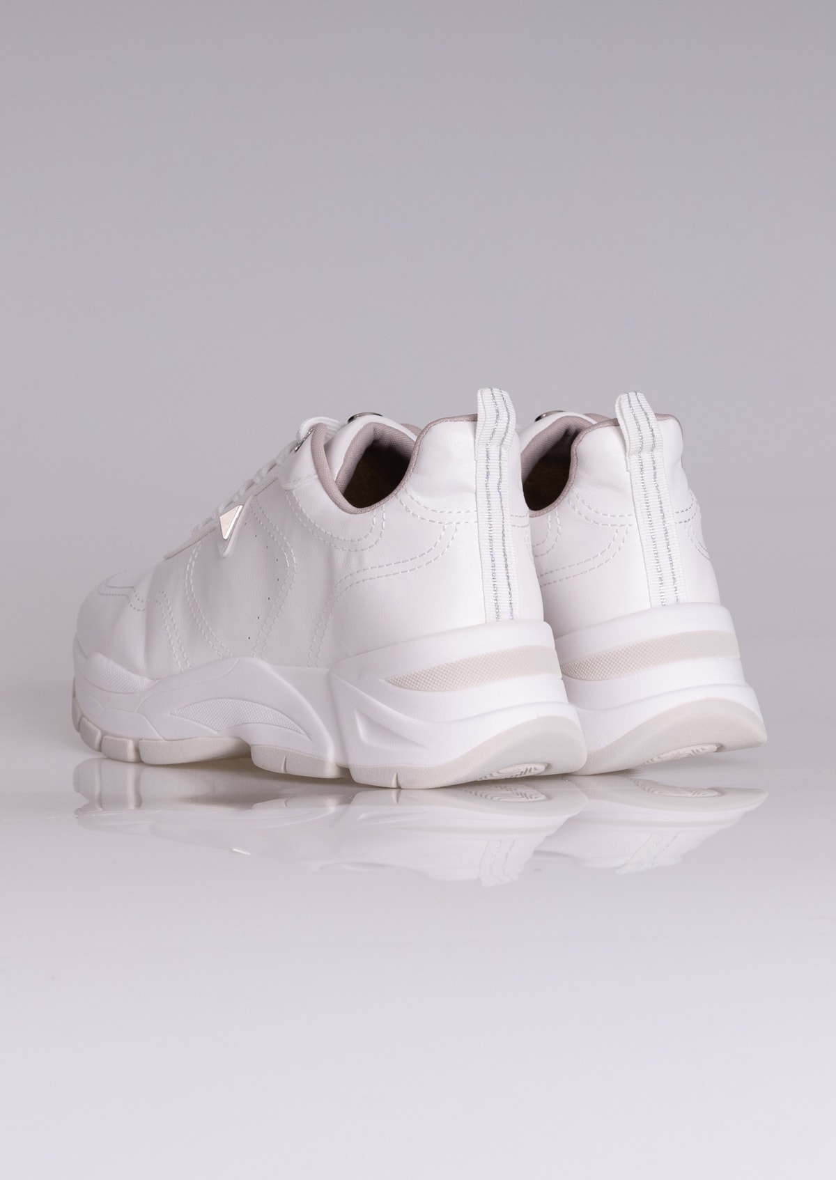 image_83e26b54-456a-4200-a2da-e65621a3eba5