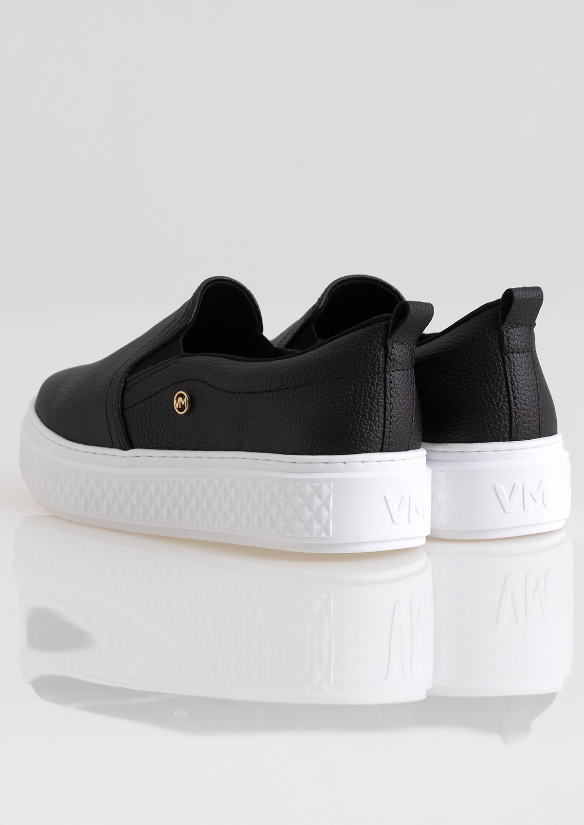 image_dc88950b-7c70-4eda-aede-7de370a66b89