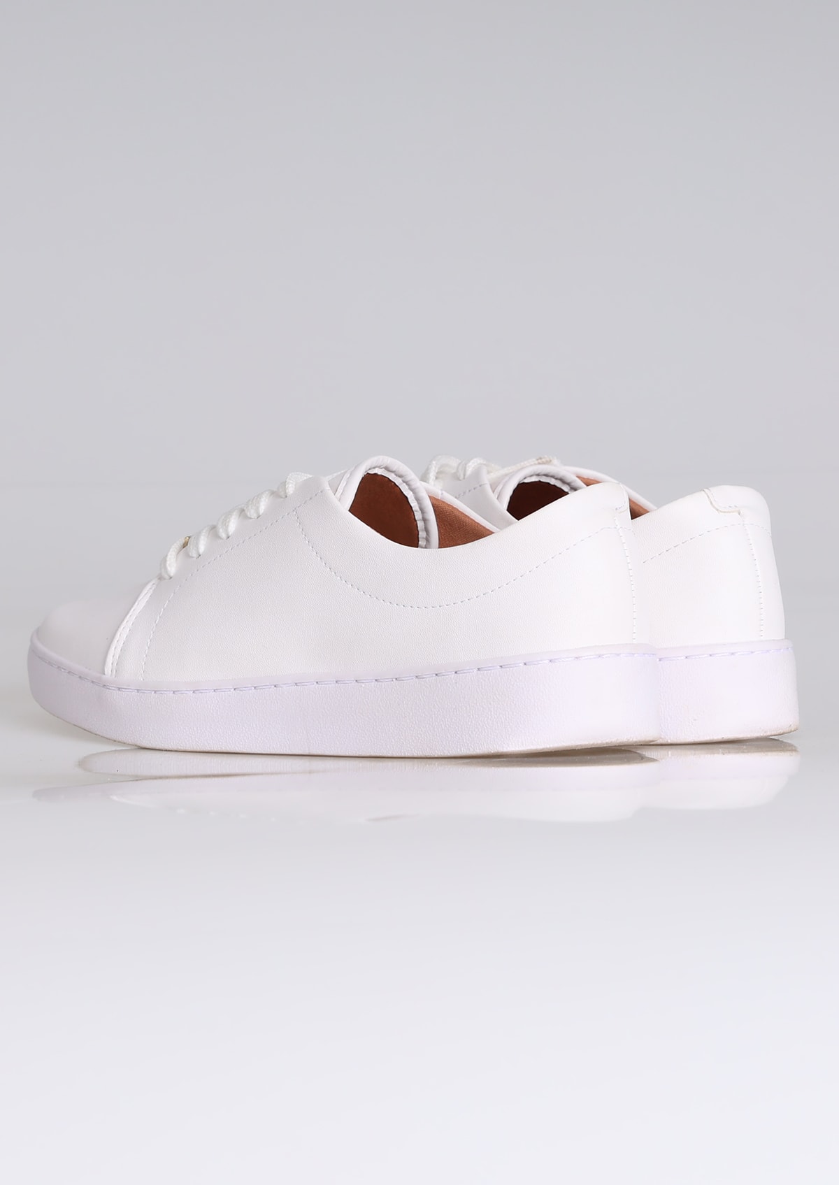 image_b7c54b3f-b67d-459e-9bc6-eca8fea6ff6f