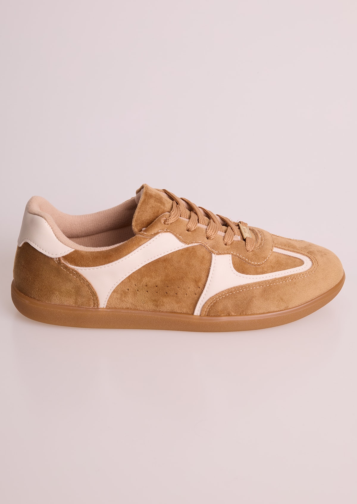 image_b9cdb9c0-193c-41c9-9b8b-2ab897ff79c9