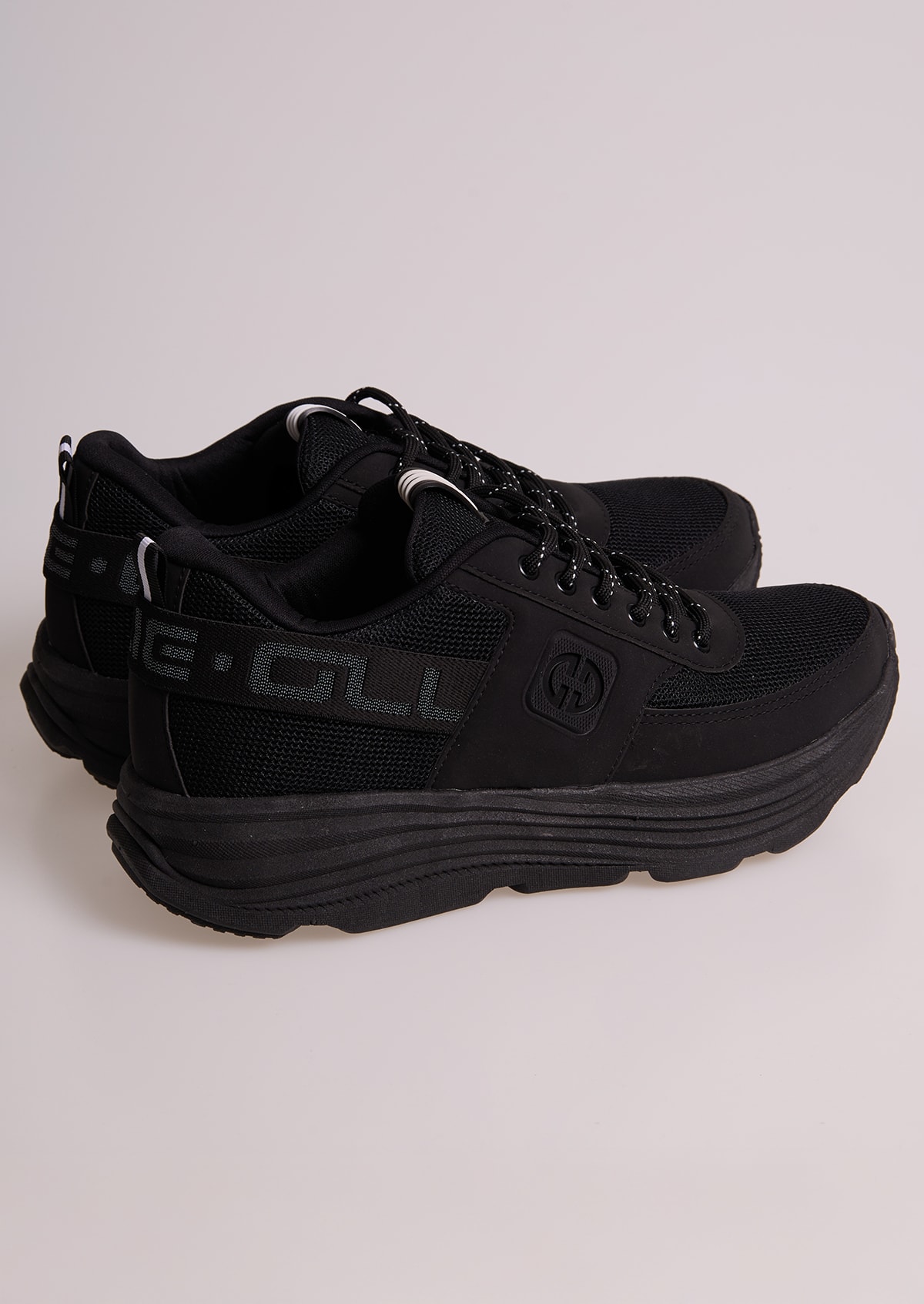 image_8307d3f4-bde4-44b1-acc1-889b1d18cfa9