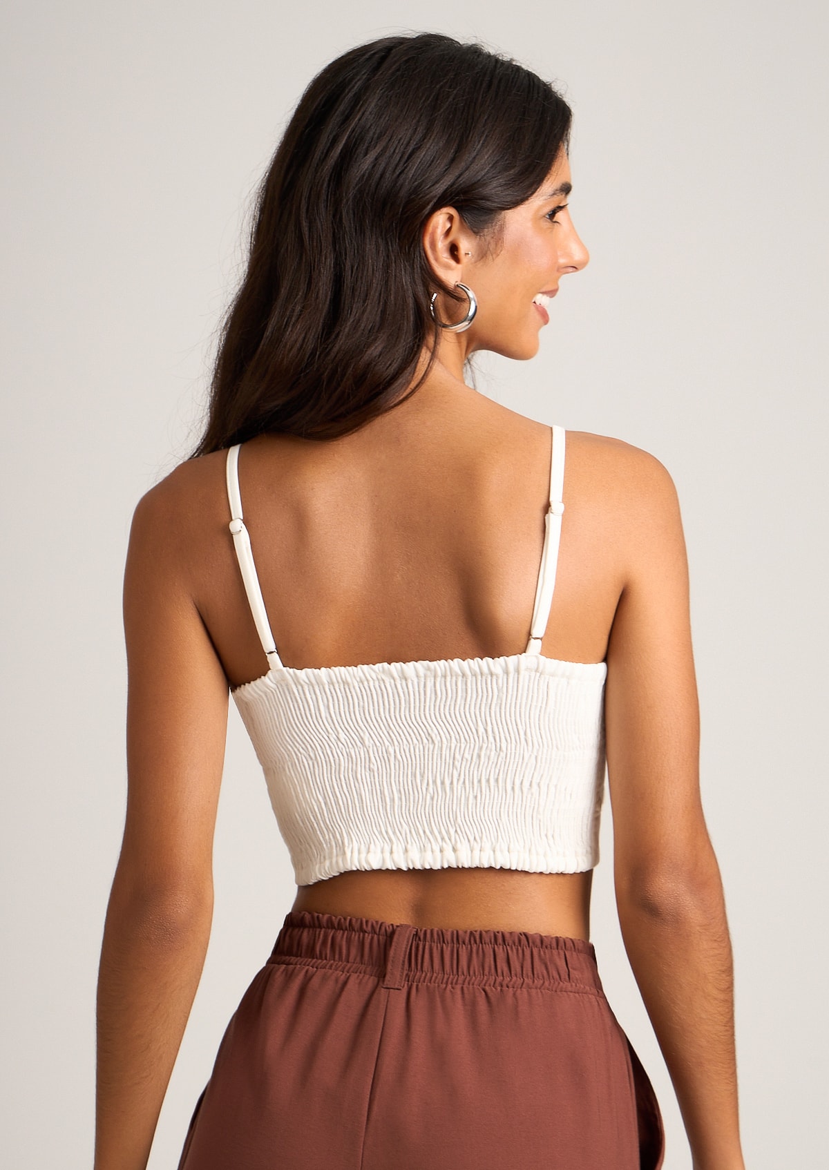 Top em Alfaiataria Off-White - Monjuá