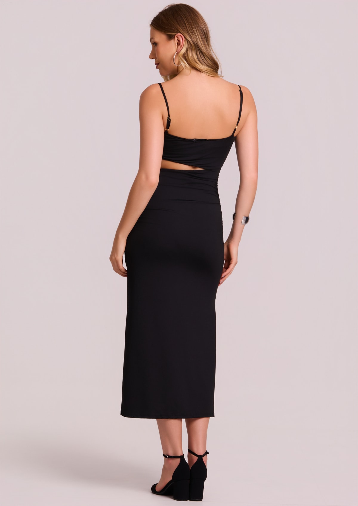 image_c51d66b5-d5fd-46cb-86cf-8b794c8603e4