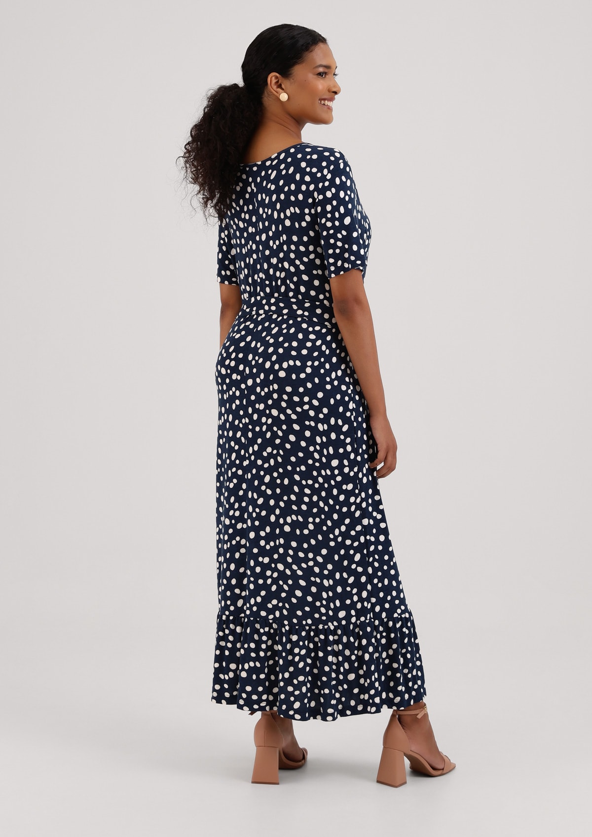 image_e46625ad-1978-4fe6-9501-1ab3cb8f6908